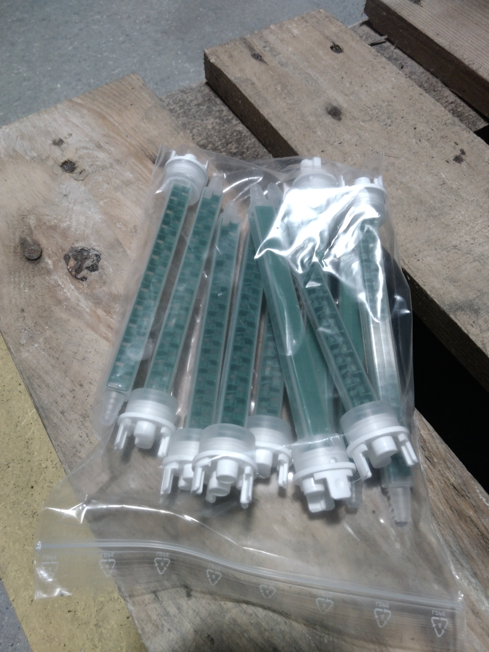 Mixing nozzles for Bergolin Special MW1 6D1700, RAL 7038, 0.524 kg cartridge (1 bag=10 pcs.)