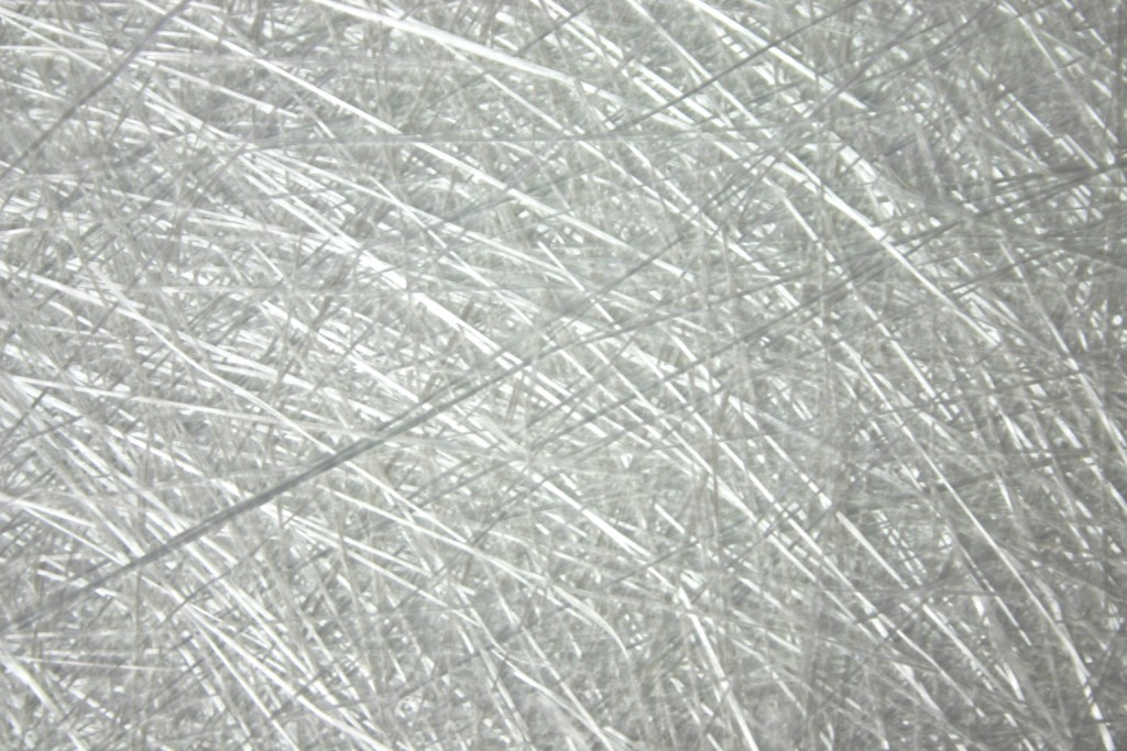 Power bounded CSM glass fabric 300g/m², 67m length, 1,25m width, 25kg, 83,33m²