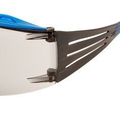 3M SecureFit 400X Safety Glasses, Blue/Grey frame, Scotchgard Anti-Fog / Anti-Scratch Coating (K&amp;N), Indoor/Outdoor Light Grey Lens, SF407XSGAF-BLU-EU